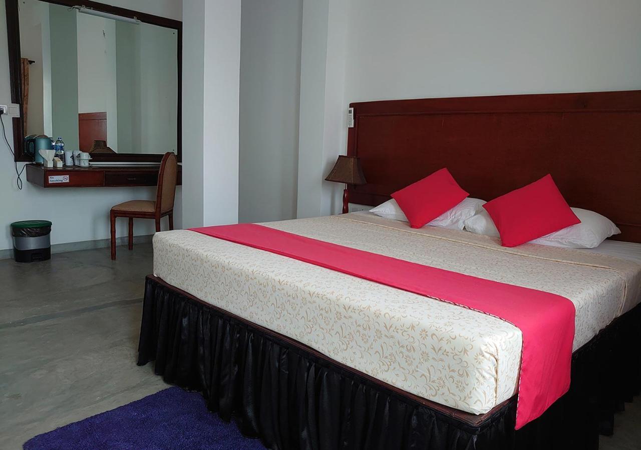 Sea Breeze Ambalangoda Ambalangoda  Exterior foto